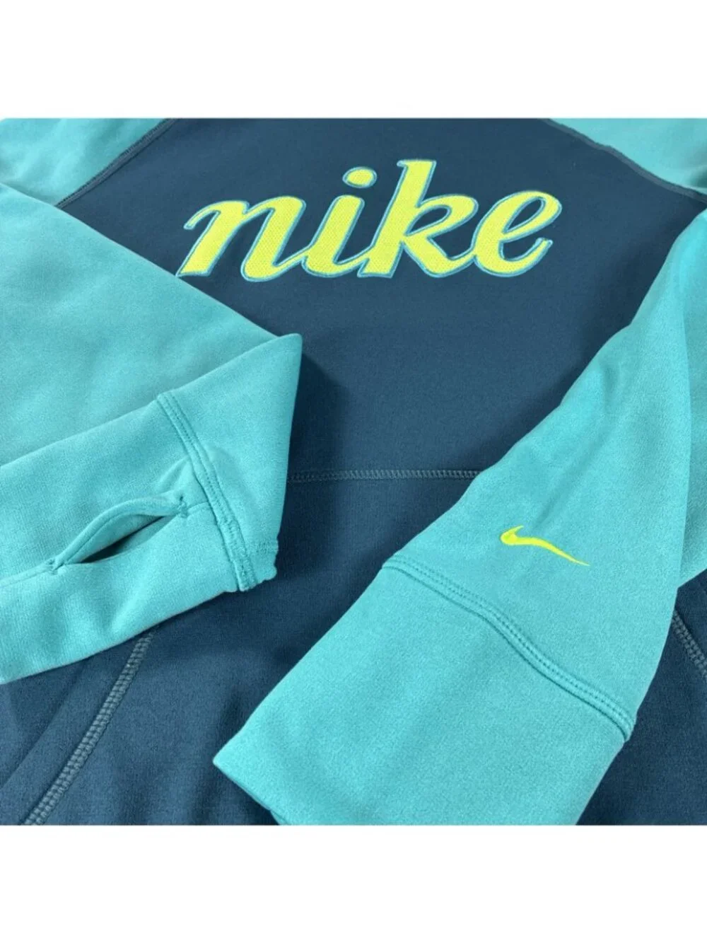 Nike Women's Therma-FIT Colorblock Script Logo Hoodie Teal Blue Neon Volt  SZ  M
